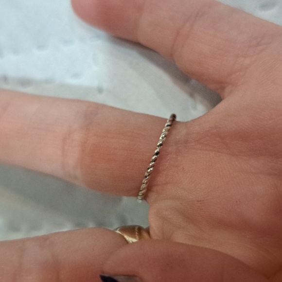 NEW 925 Sterling Heart/Cross Ring Fine Jewelry Black Stone Size 6 Boutique - Picture 5 of 11